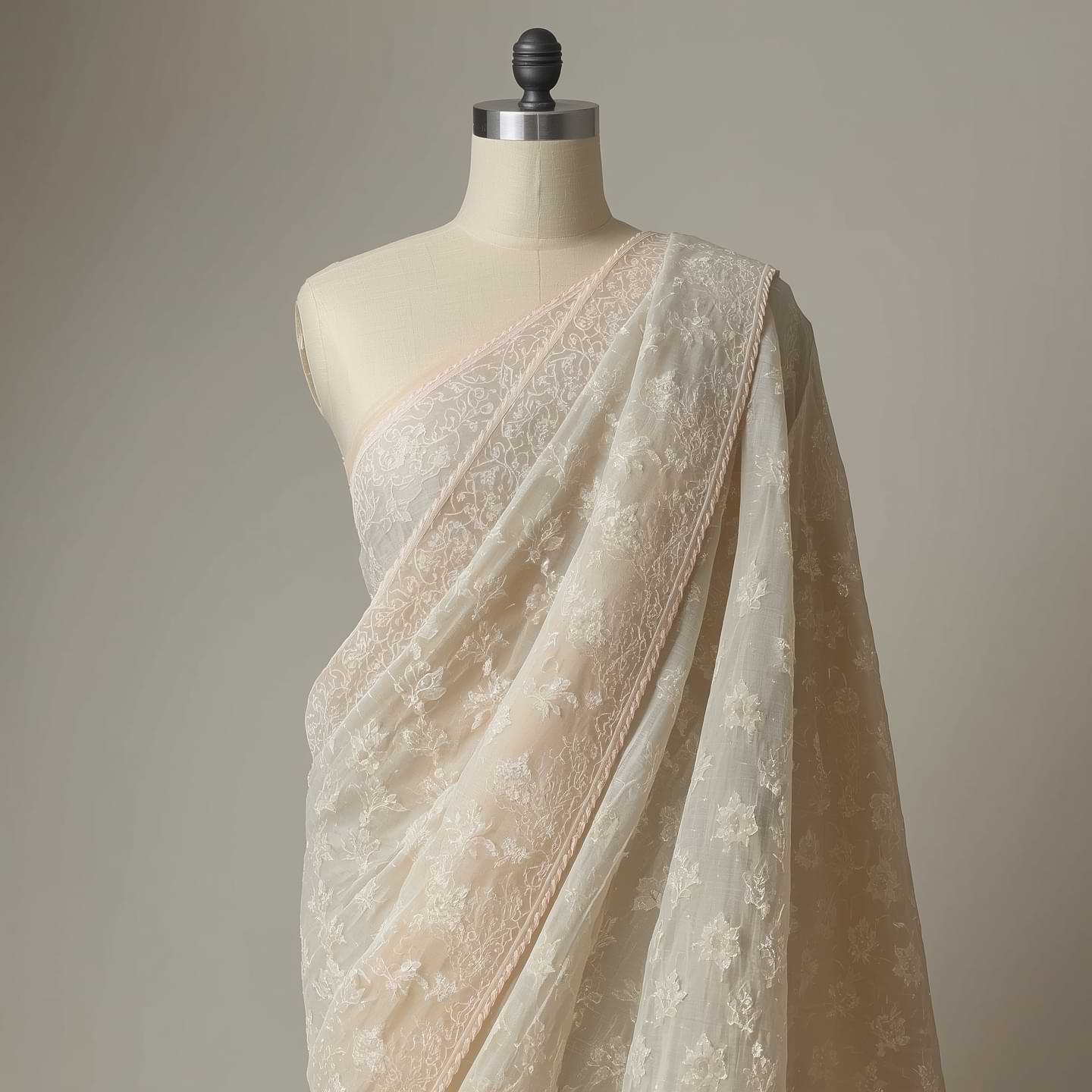 chikankari saree